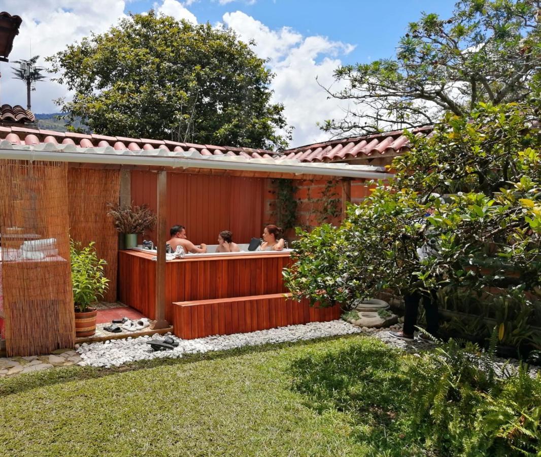 Hotel Kantarrana Urbana Jardín Dış mekan fotoğraf