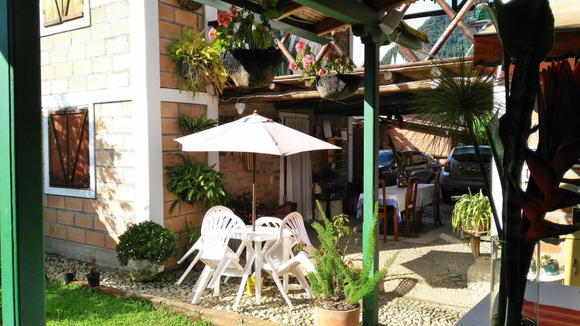 Hotel Kantarrana Urbana Jardín Dış mekan fotoğraf