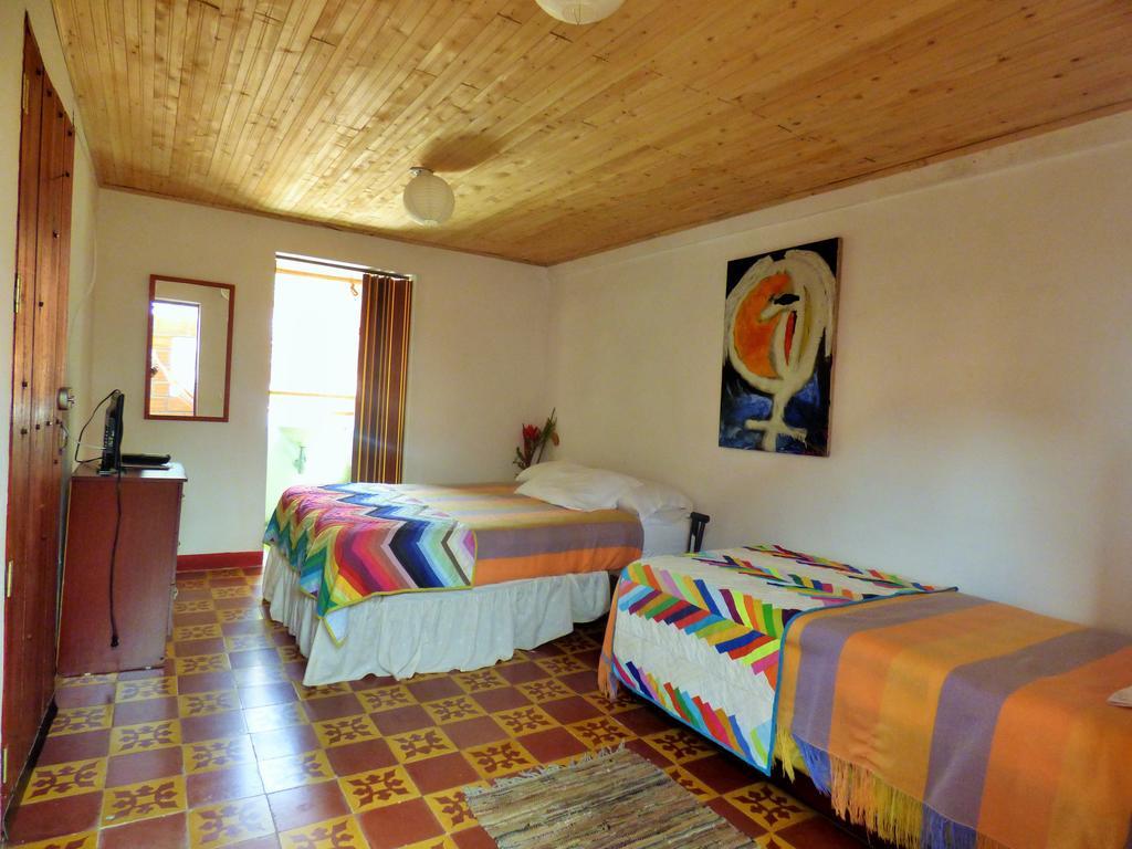 Hotel Kantarrana Urbana Jardín Oda fotoğraf
