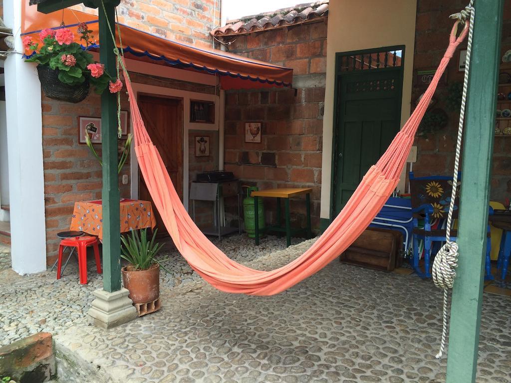 Hotel Kantarrana Urbana Jardín Oda fotoğraf